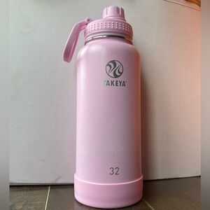 Takeya Insulated Stainless Steel Water Bottle with Spout Lid 950ml Blush